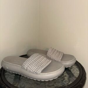 Skechers arch fit cloud